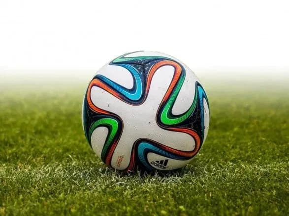 Международный кубок чемпионов: "Барселона" в результативной игре уступила "Роме"