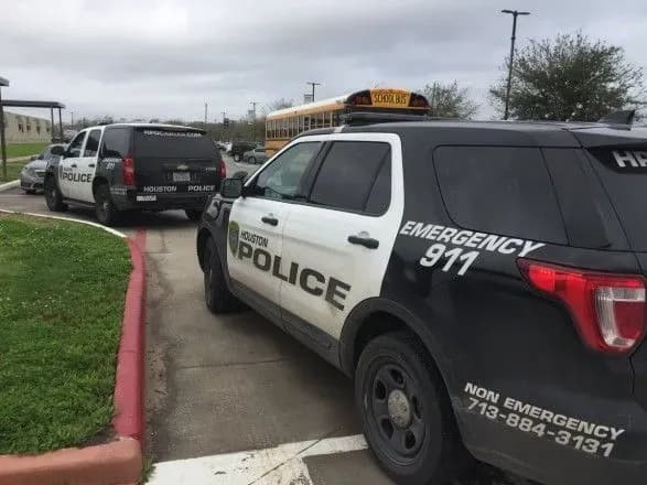 Поліція в США розпізнала і шукає вбивцю кардіолога Джорджа Буша-старшого