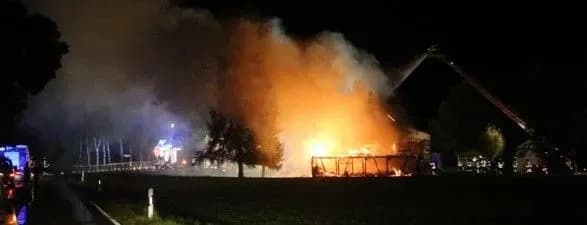 Під Смілою загорівся молоковоз із 22 тоннами молока