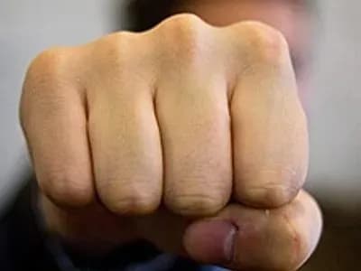 У середмісті Одеси чоловік побив кількох жінок, серед яких була вагітна