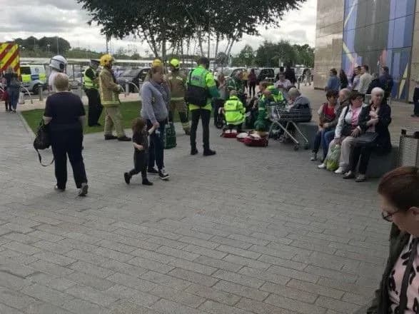 Понад 40 людей постраждало через витік хімічної речовини у торговому центрі Глазго