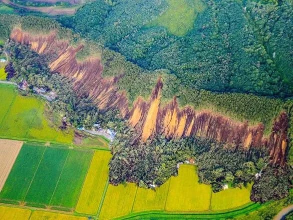 Toyota зупинить роботу 16 заводів у Японії через наслідки землетрусів