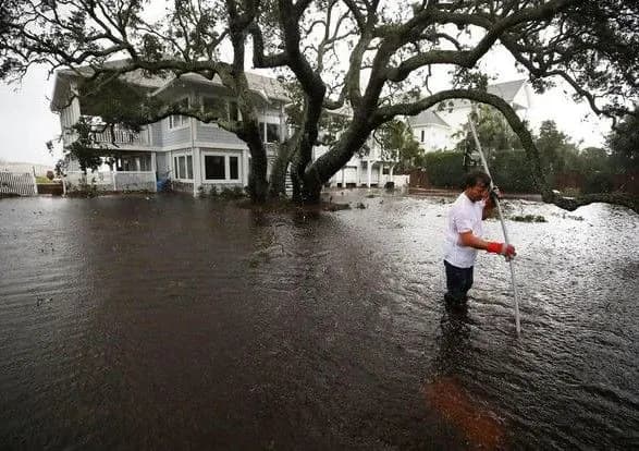 ЗМІ повідомили про 24 жертви шторму "Флоренс" в США