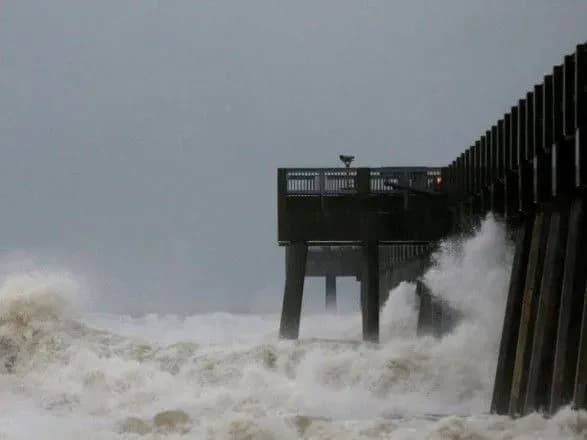 Ураган "Майкл" обрушився на Флориду