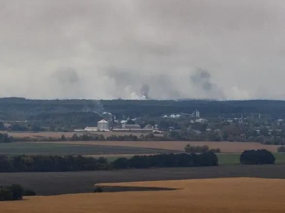 Ситуація на складах у Чернігівській області: авіацією ДСНС здійснено розвідку технічної території арсеналу