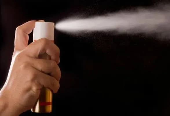 У запорізькій школі підліток розпилив газовий балончик