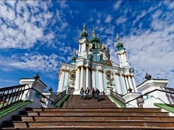 Закон про передачу Андріївської церкви Вселенському патріархату відправили на підпис Порошенку