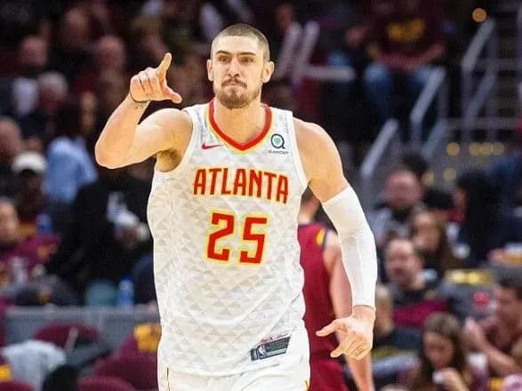 Центровой Лень получил травму перед матчем с "Далласом"