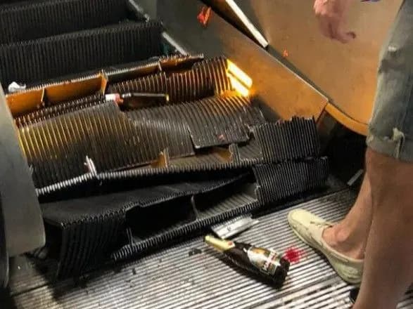 Авария на эскалаторе в метро Рима: среди пострадавших есть украинцы