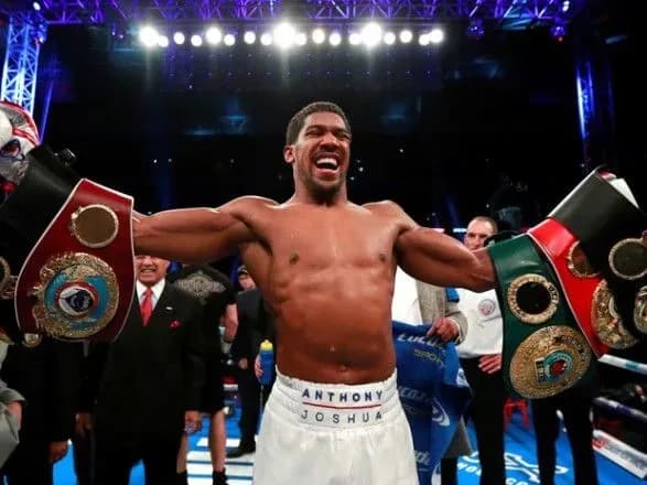 Джошуа запланував три бої на наступний рік