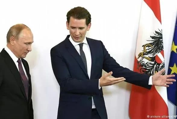 ЗМІ повідомили про передачу Росії австрійським військовим даних про НАТО