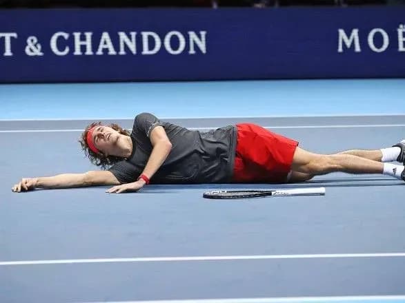 Немец Зверев впервые стал победителем итогового турнира АТР