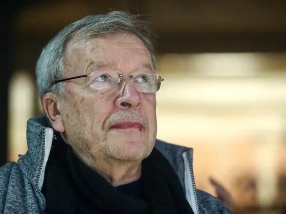 Российского писателя не впустили в Грузию