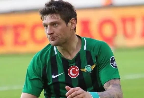 Турецький клуб завершить співпрацю із нападником збірної України