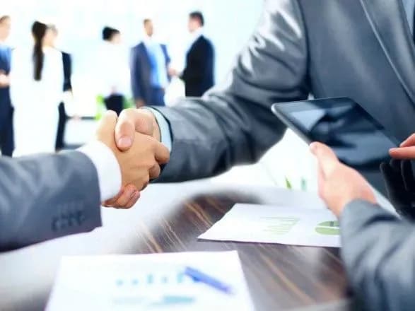 Промисловець Гіршфельд дорікнув "молодим реформаторам"