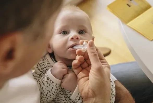 Спалах кору в Україні загрожує епідемією