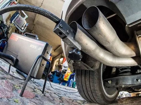 У ЄС посилили вимоги щодо викидів для нових автомобілів