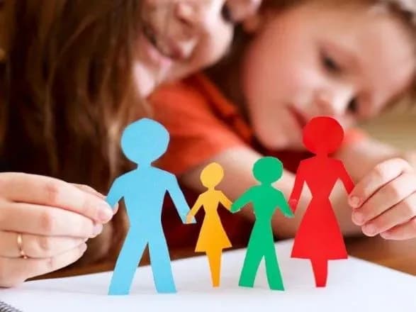 Цього року в Україні усиновили понад півтори тисячі дітей