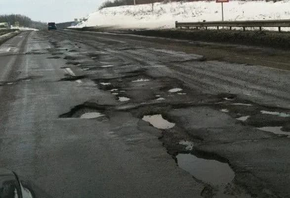 Порошенко похвалився відремонтованими дорогами