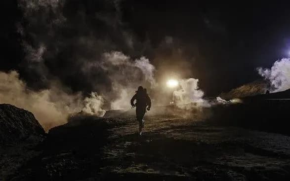 Влада США застосувала сльозогінний газ з метою припинити прорив мігрантів