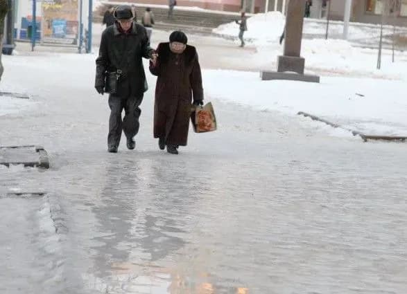 З початку року через ожеледицю вже травмувалися близько 80 киян