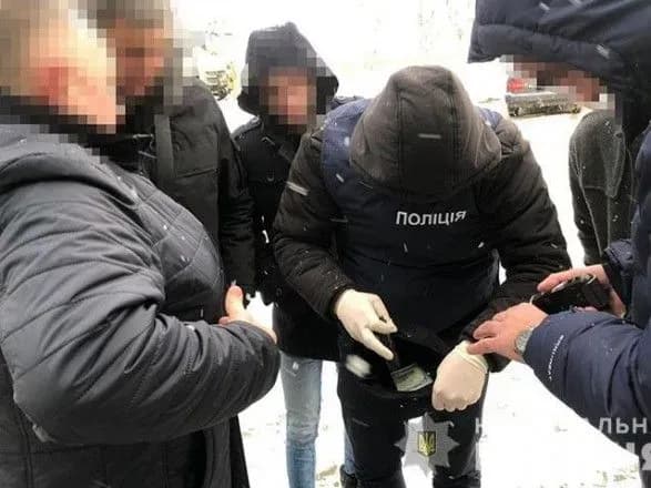 Во Львове лесничего задержали за взяточничество