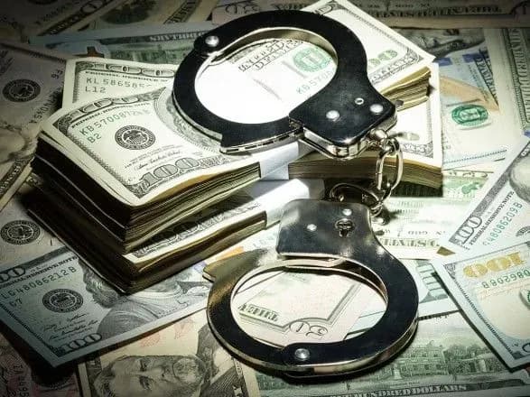 Псевдовалютник піде під суд за видурені 123 тис. доларів