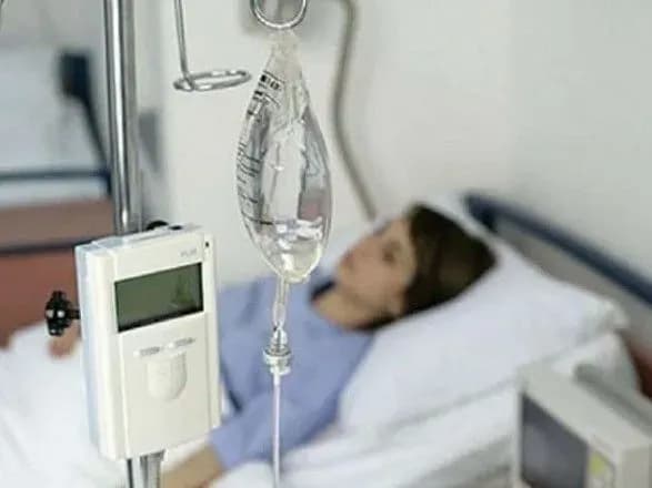 У Вінниці родина отруїлася консервованими грибами