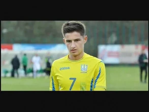 Лідер англійського Чемпіоншипу став претендентом на вінгера ФК "Карпати"