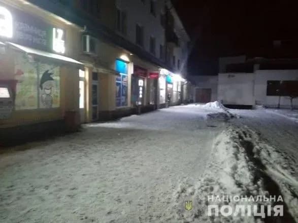 Мужчина стрелял в людей на Закарпатье