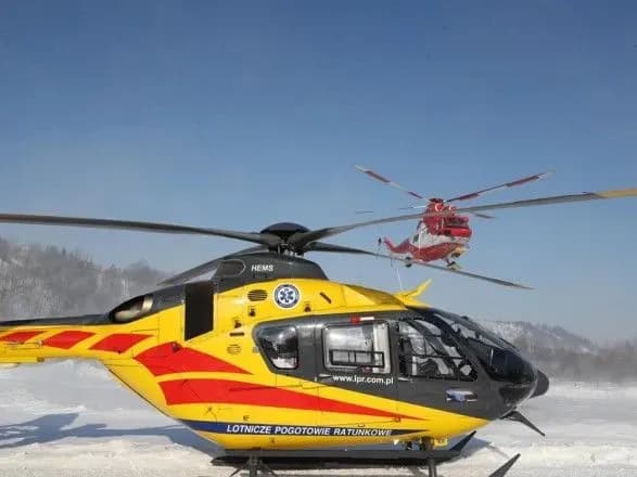 У польських Карпатах лавина накрила шістьох туристів