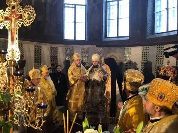 Митрополита Епифания возвели на престол