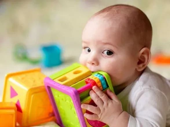 Експерт розповіла, як визначити підроблені іграшки