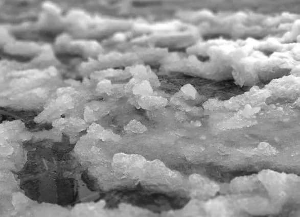 Частину України завтра накриє мокрий сніг