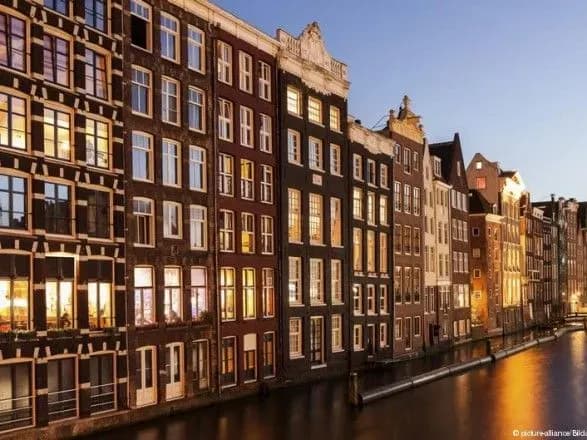 Фірми з Великобританії через Brexit переїжджають до Нідерландів