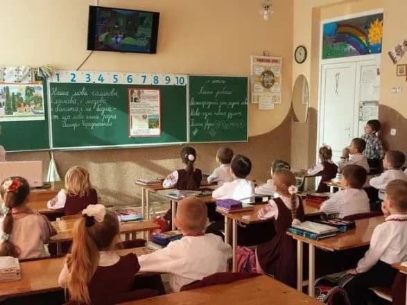 Минобразования адаптировал образование под уязвимые периоды в жизни школьника