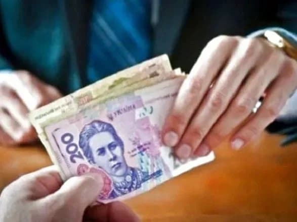 Муж пьяной водительницы пытался "замять" дело за взятку в 8 тыс. грн