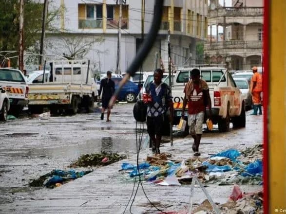 Президент Мозамбіку побоюється, що кількість жертв циклону перевищить тисячу
