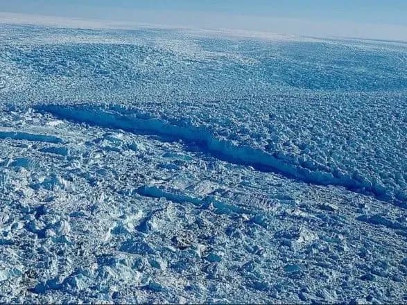 Льодовик у Гренландії знову почав рости