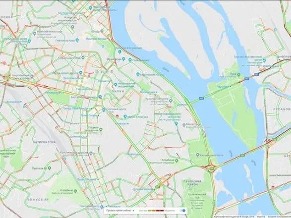 Ранковий Київ став у заторах