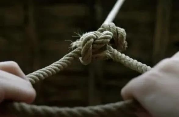 В Запоріжжі перед судовим засіданням повісився підозрюваний у крадіжці