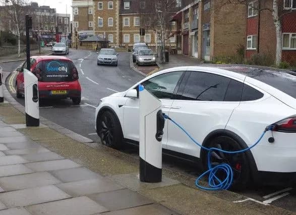 Попит на електрокари в Україні зріс на 71%