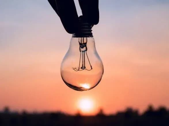 В прошлом году в ряде областей внепланово отключали свет в среднем более чем на 20 часов