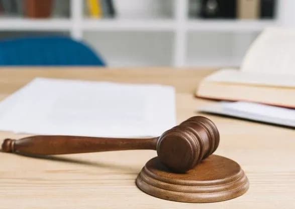 Екс-директор "Енергомережі" Крючков почав свідчити у справі про розкрадання в енергетиці