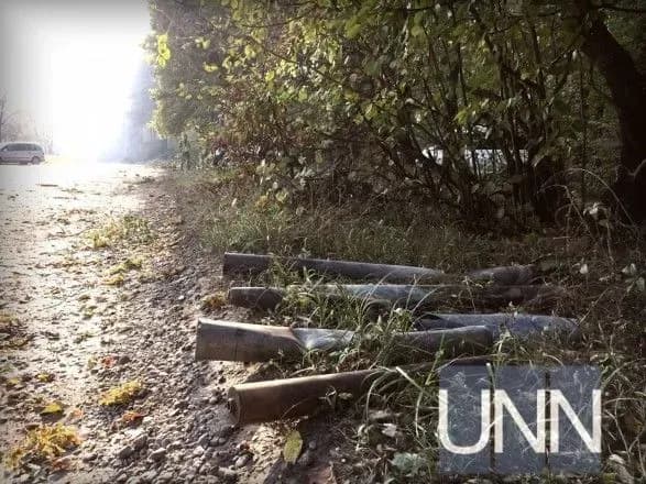 Піротехніки відновили обстеження території під Ічнею