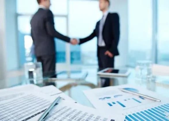 В Украине изменились правила отчетности о внебиржевых сделках