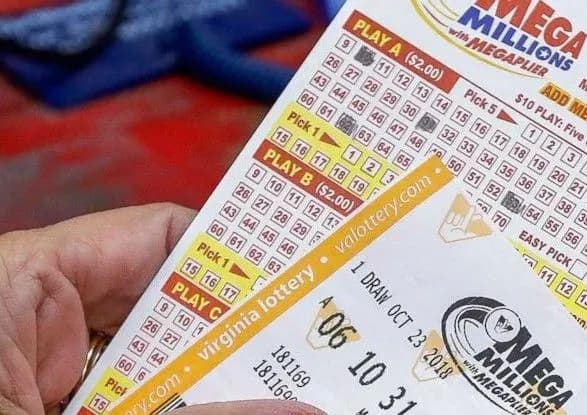 Американець купить автомобіль мрії за рахунок лотерейного виграшу