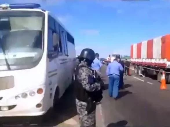 В Аргентині дев'ять ув'язнених втекли під час перевезення з однієї в'язниці в іншу