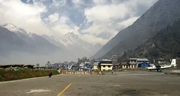 В столице Непала прогремело два взрыва: есть погибшие