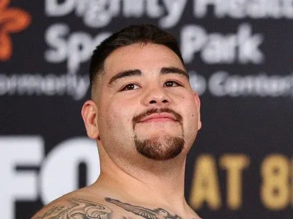 Кривдник боксера Джошуа присвятив перемогу усім товстунам